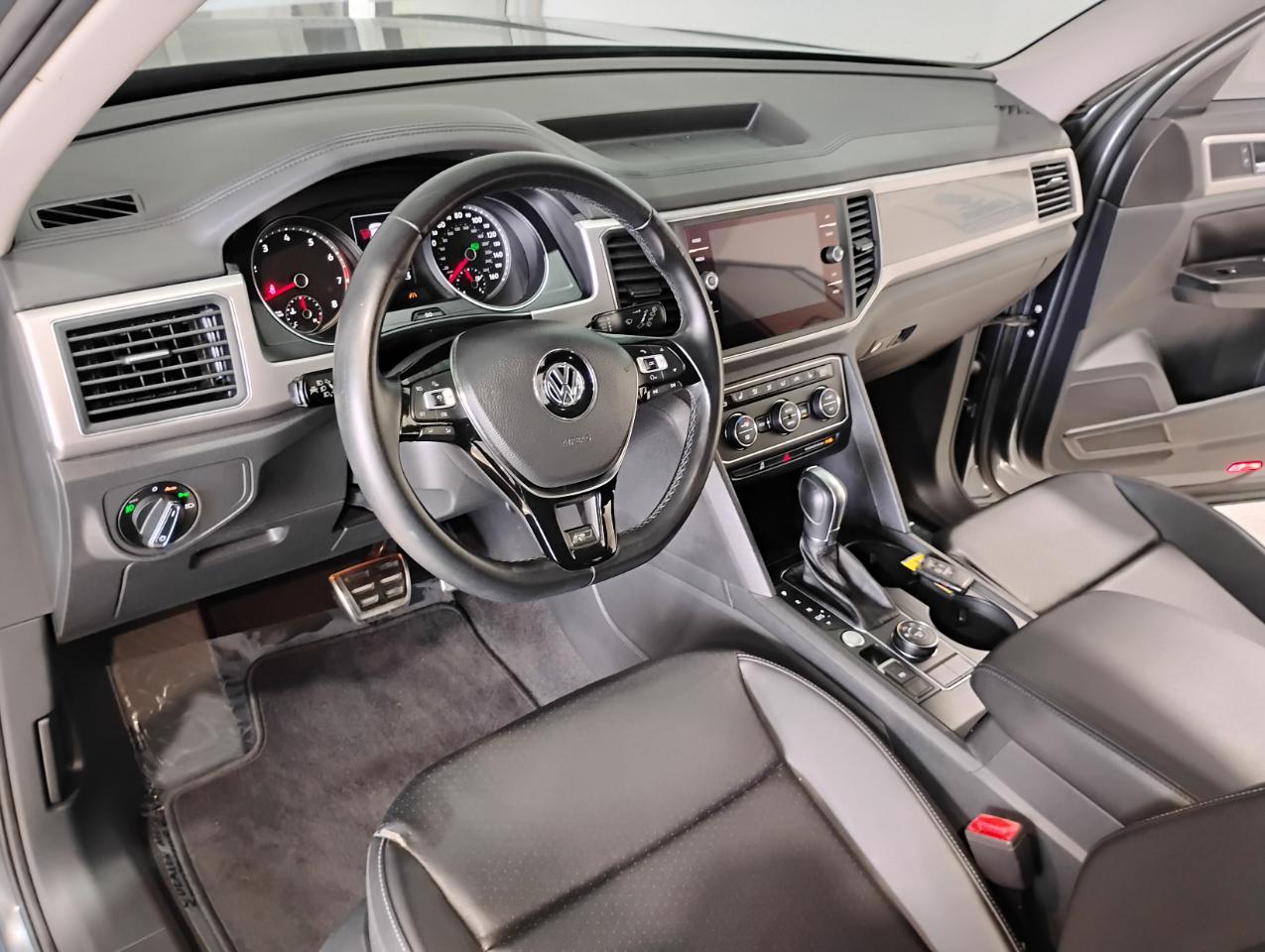 Volkswagen Atlas V6 SE w/Technology AWD 2018