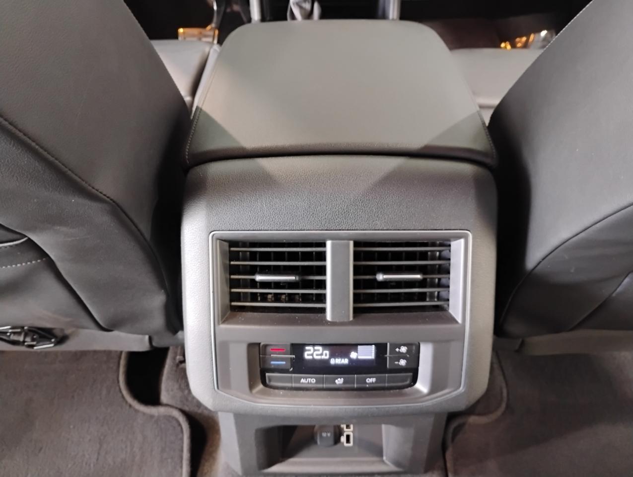 Volkswagen Atlas V6 SE w/Technology AWD 2018