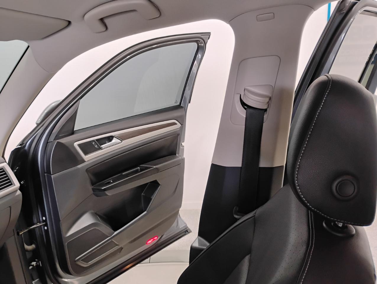 Volkswagen Atlas V6 SE w/Technology AWD 2018