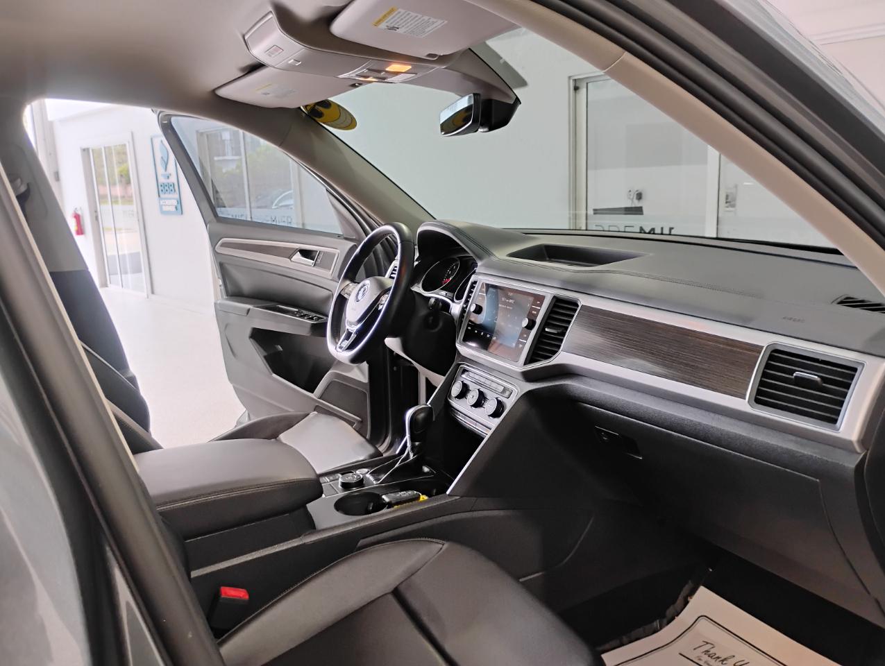 Volkswagen Atlas V6 SE w/Technology AWD 2018