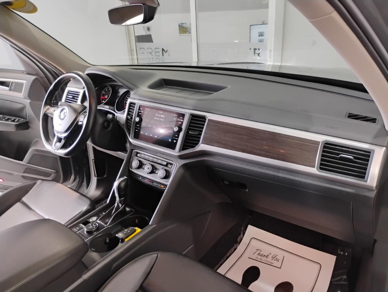 Volkswagen Atlas V6 SE w/Technology AWD 2018