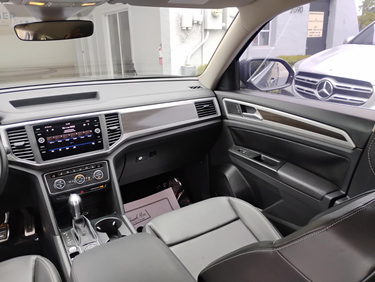 Volkswagen Atlas V6 SE w/Technology AWD 2018