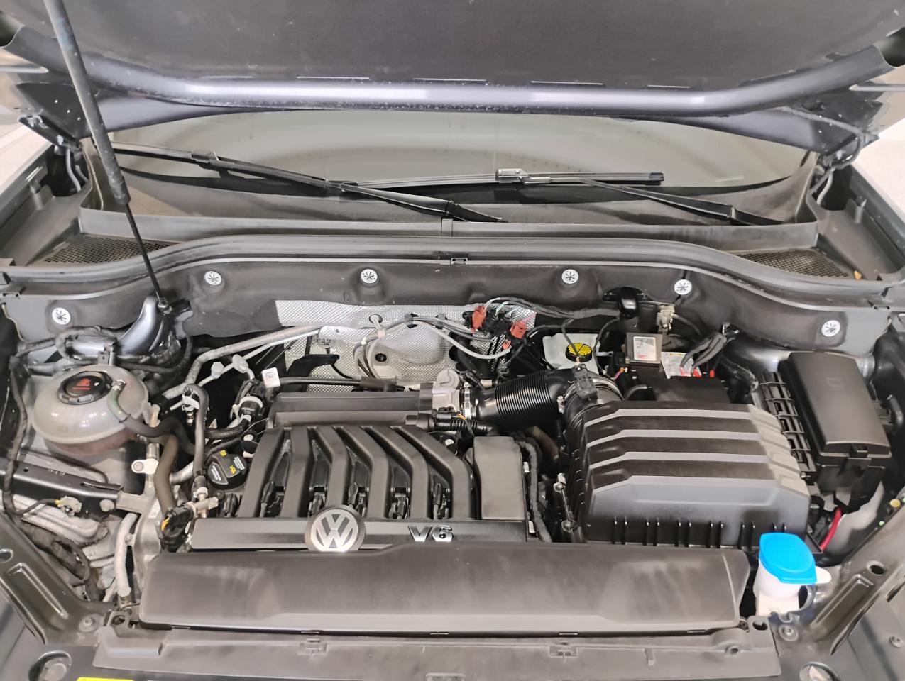 Volkswagen Atlas V6 SE w/Technology AWD 2018