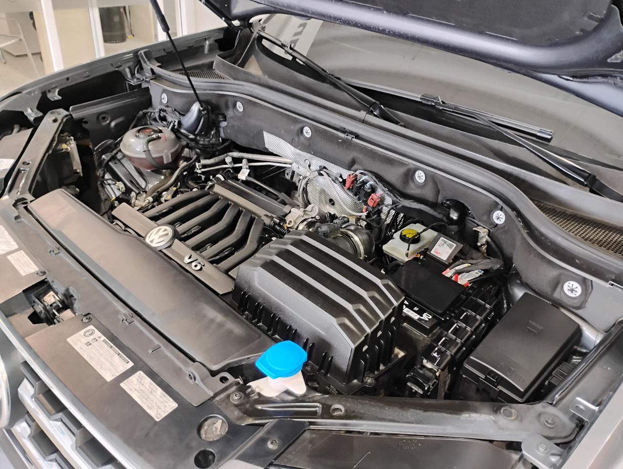 Volkswagen Atlas V6 SE w/Technology AWD 2018