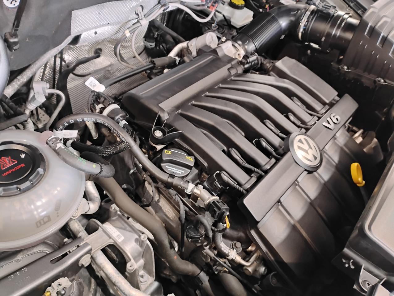 Volkswagen Atlas V6 SE w/Technology AWD 2018