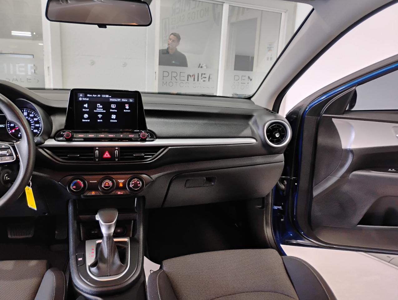 Kia Forte LX 2024