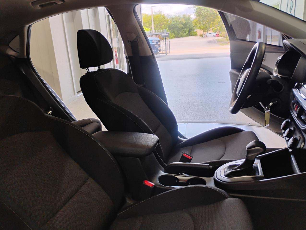Kia Forte LX 2024
