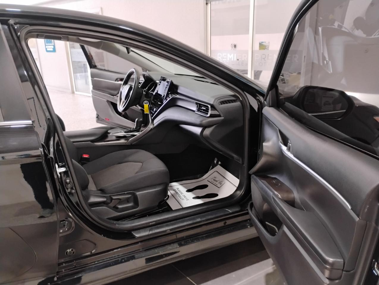 Toyota Camry LE 2023