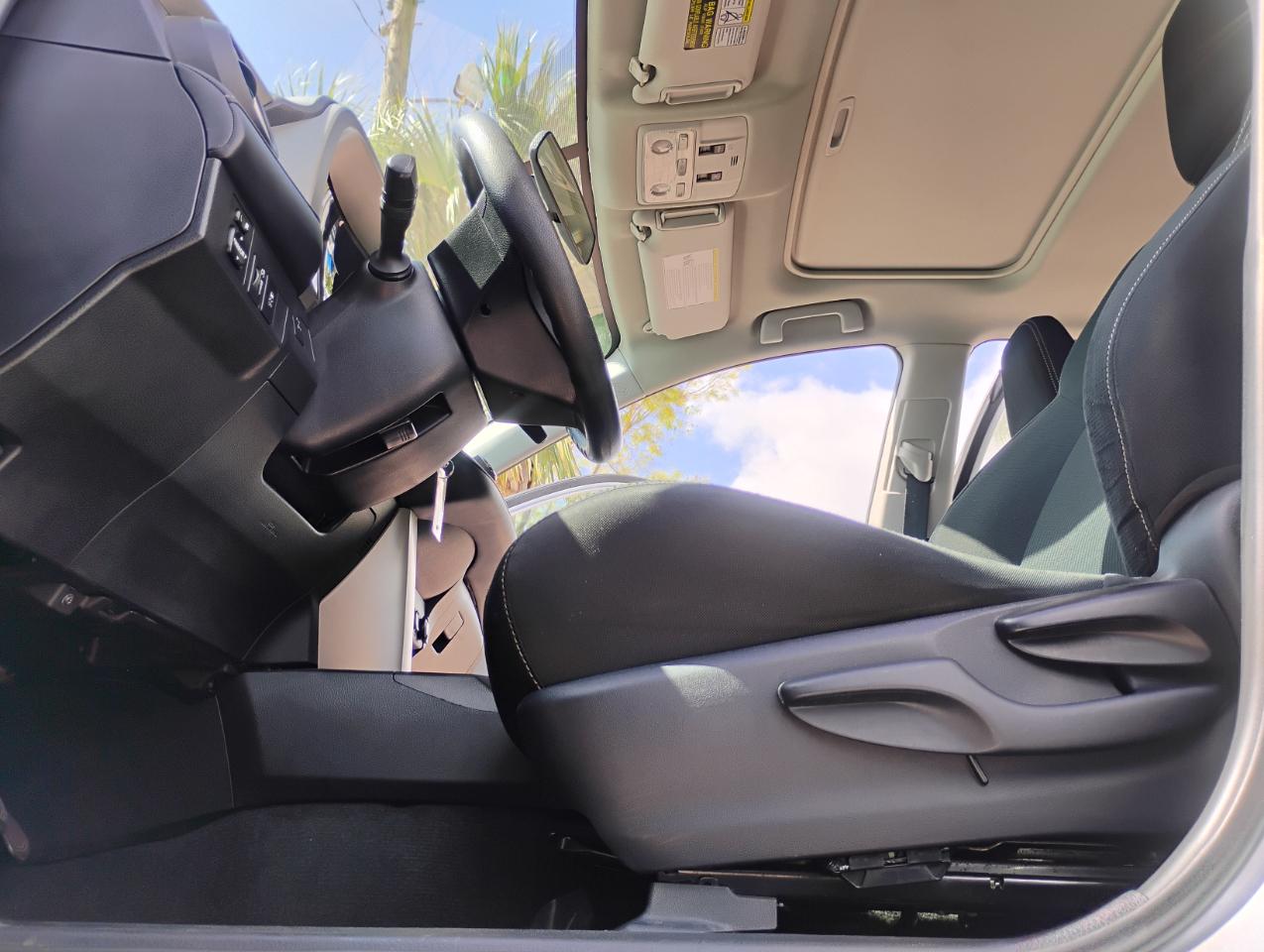 Toyota RAV4 XLE AWD 2014