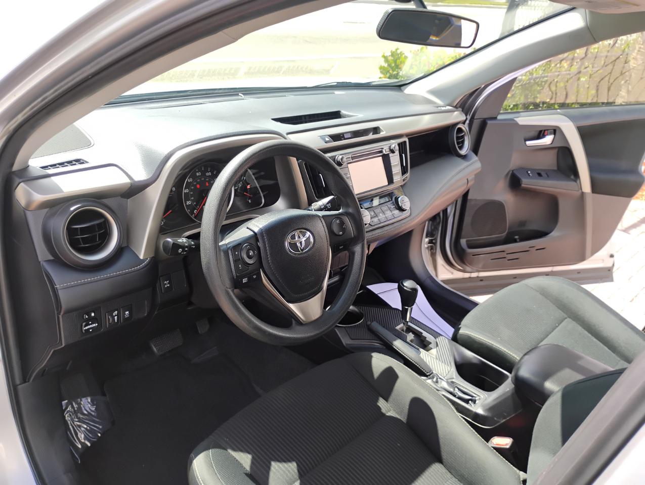 Toyota RAV4 XLE AWD 2014