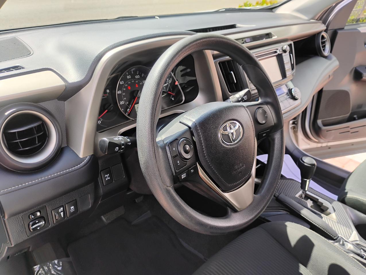 Toyota RAV4 XLE AWD 2014