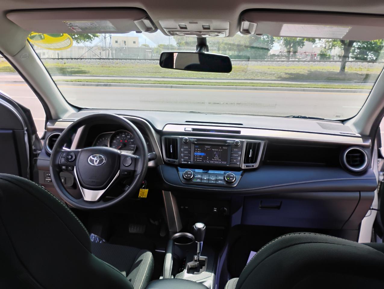 Toyota RAV4 XLE AWD 2014