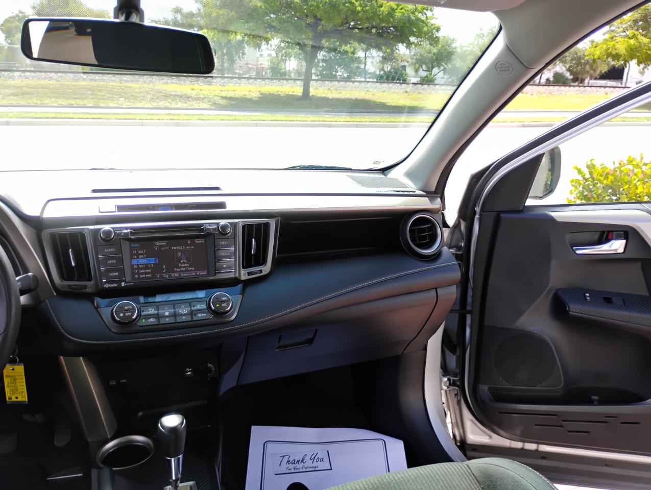 Toyota RAV4 XLE AWD 2014