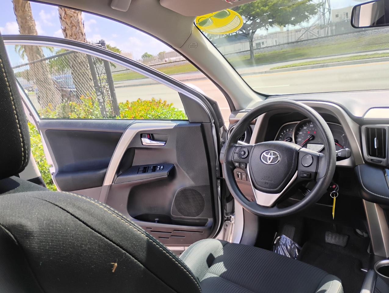 Toyota RAV4 XLE AWD 2014