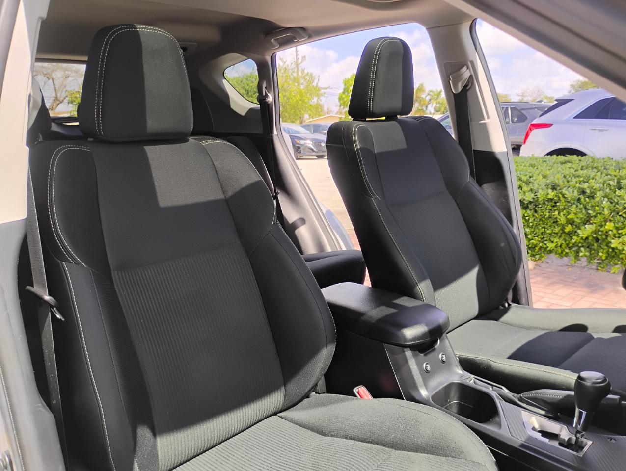 Toyota RAV4 XLE AWD 2014