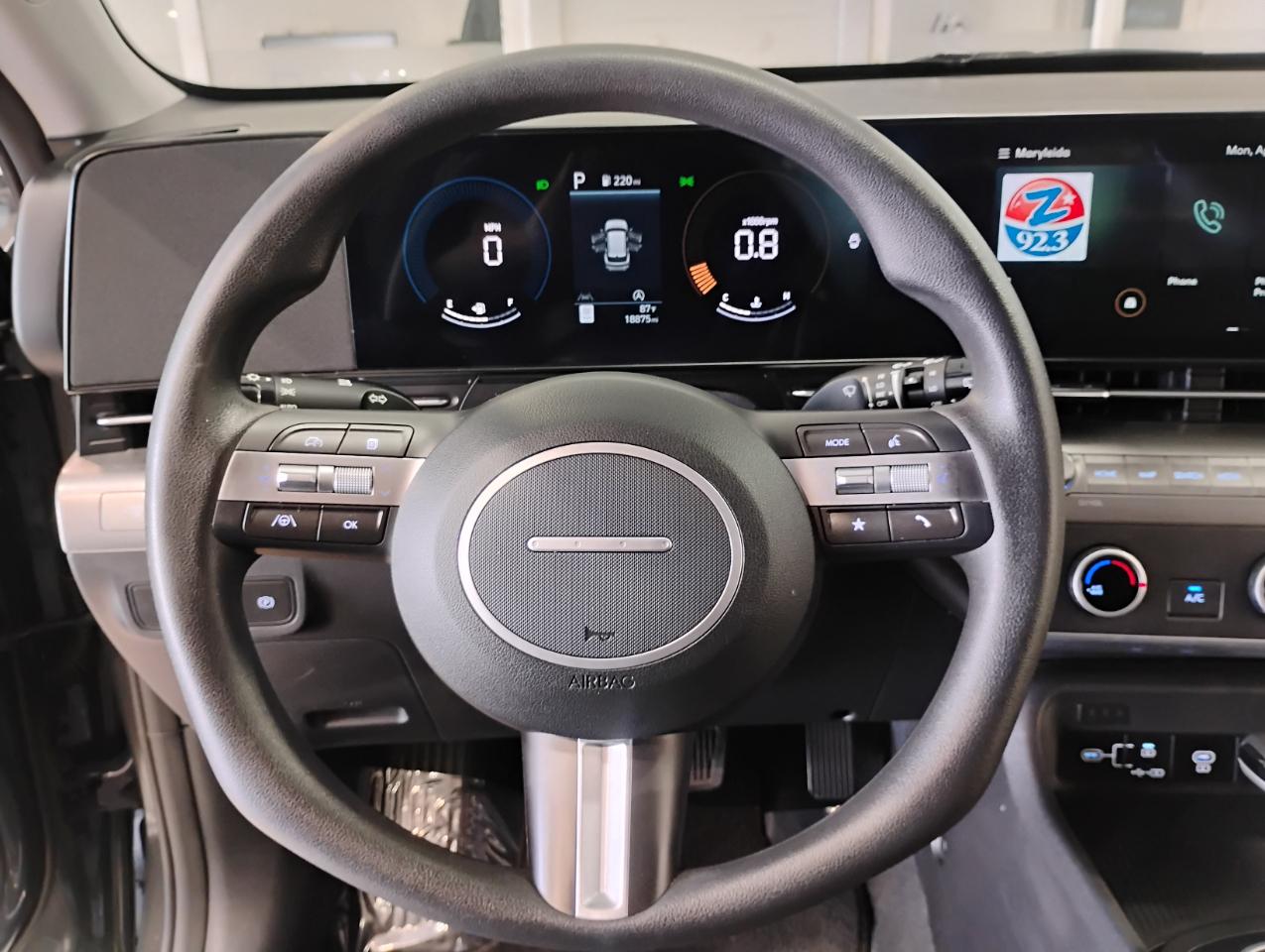 Hyundai Kona SE 2024