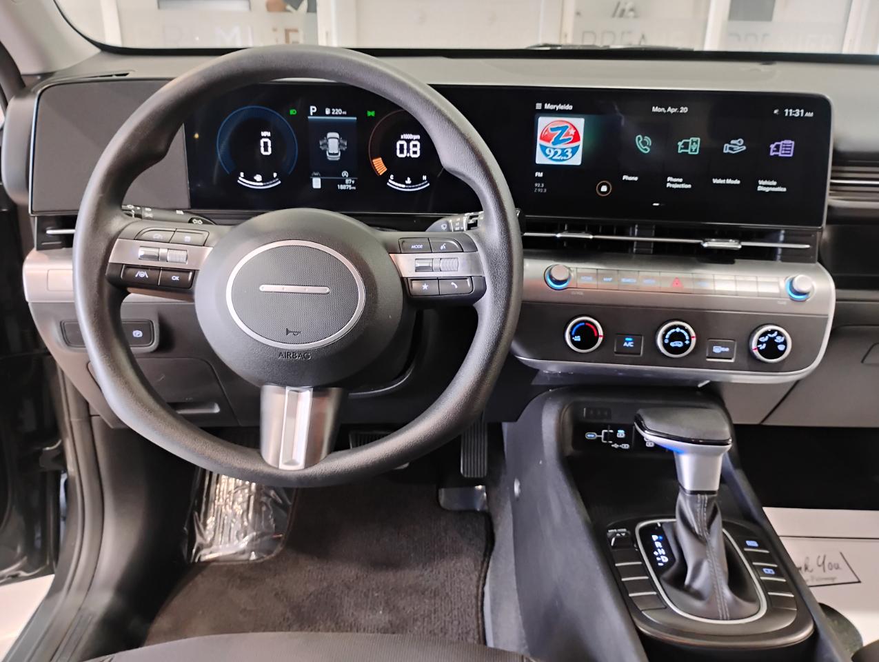 Hyundai Kona SE 2024