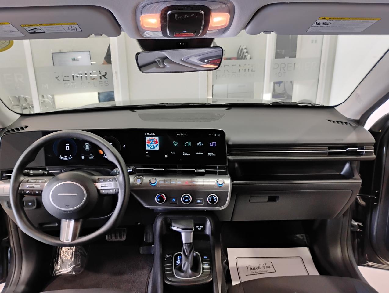 Hyundai Kona SE 2024