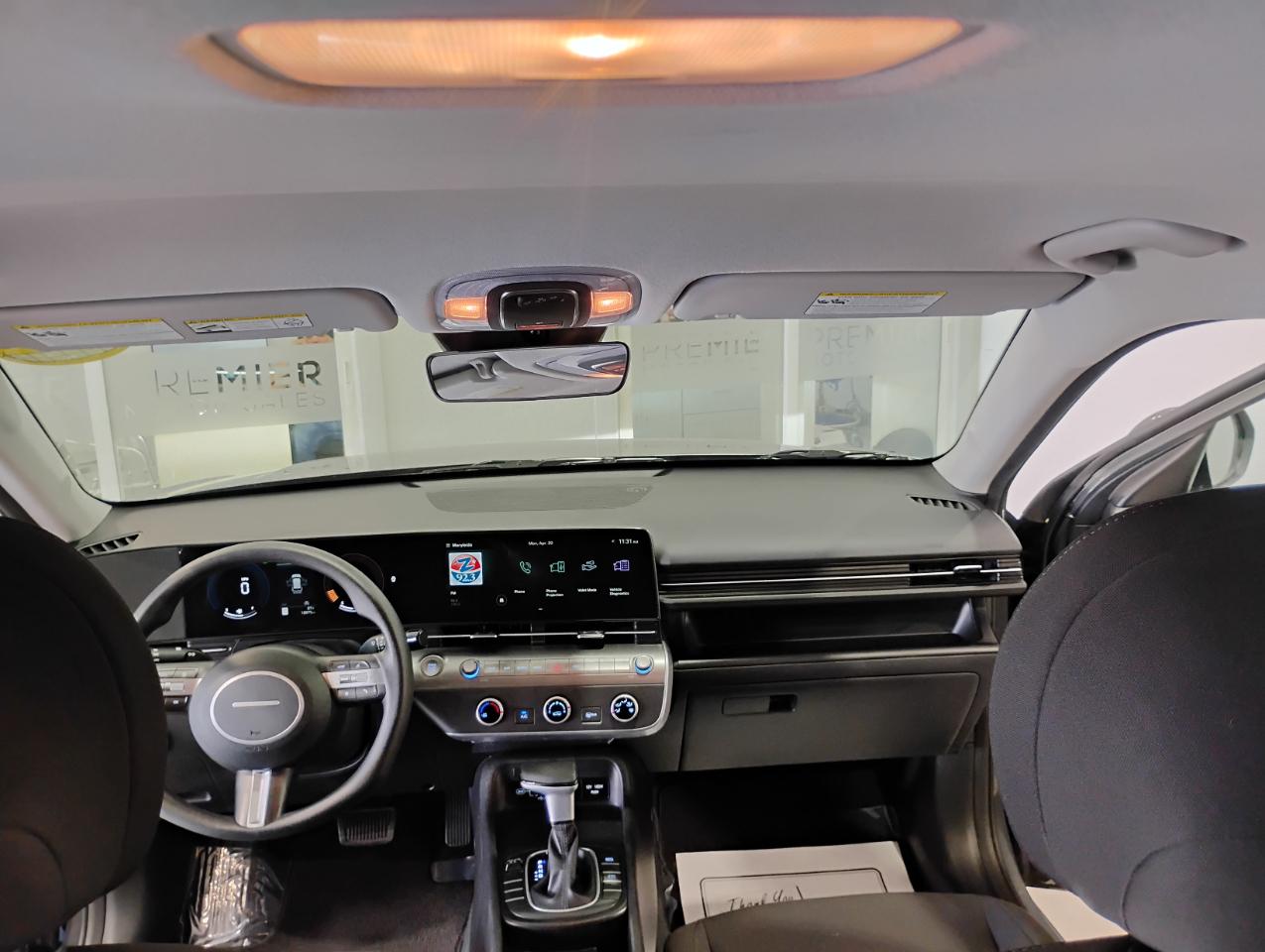 Hyundai Kona SE 2024