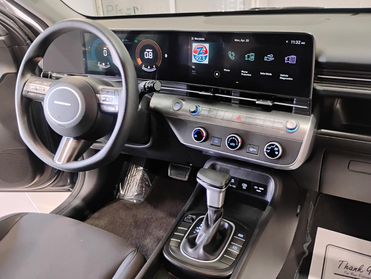 Hyundai Kona SE 2024