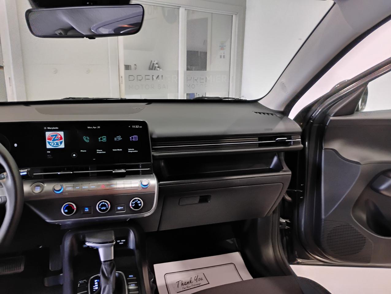 Hyundai Kona SE 2024