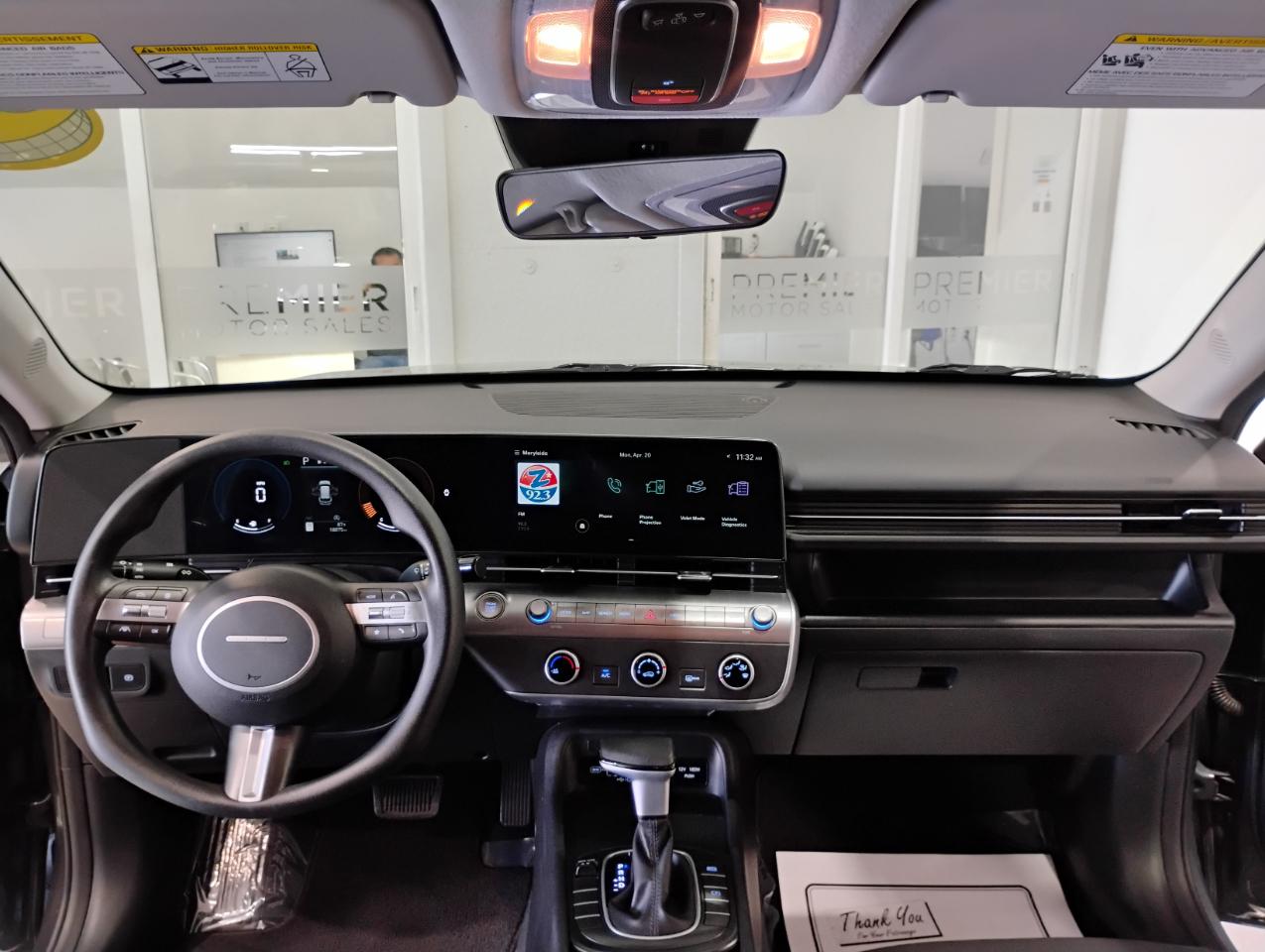 Hyundai Kona SE 2024