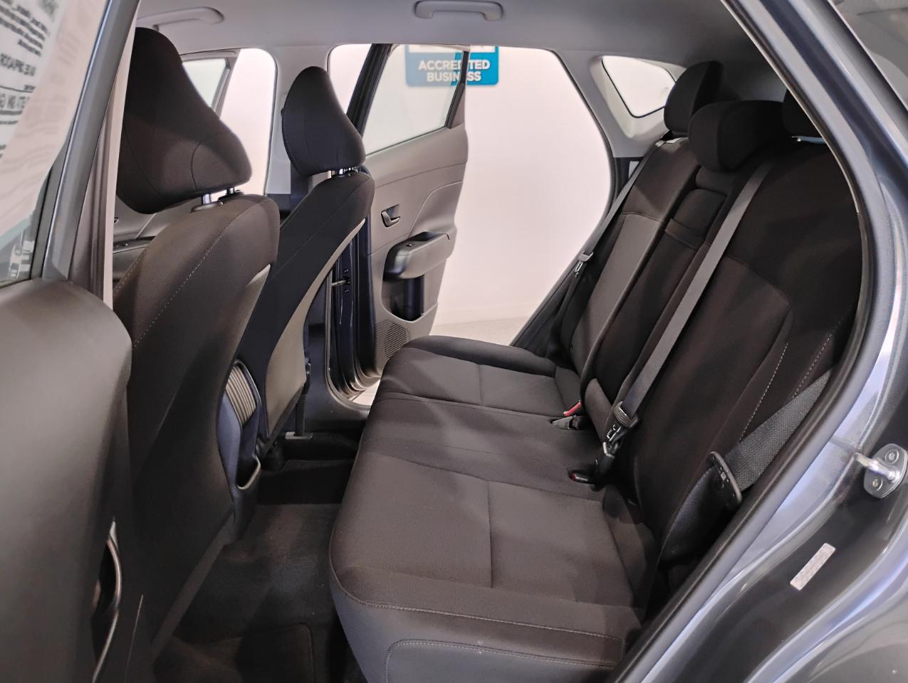 Hyundai Kona SE 2024