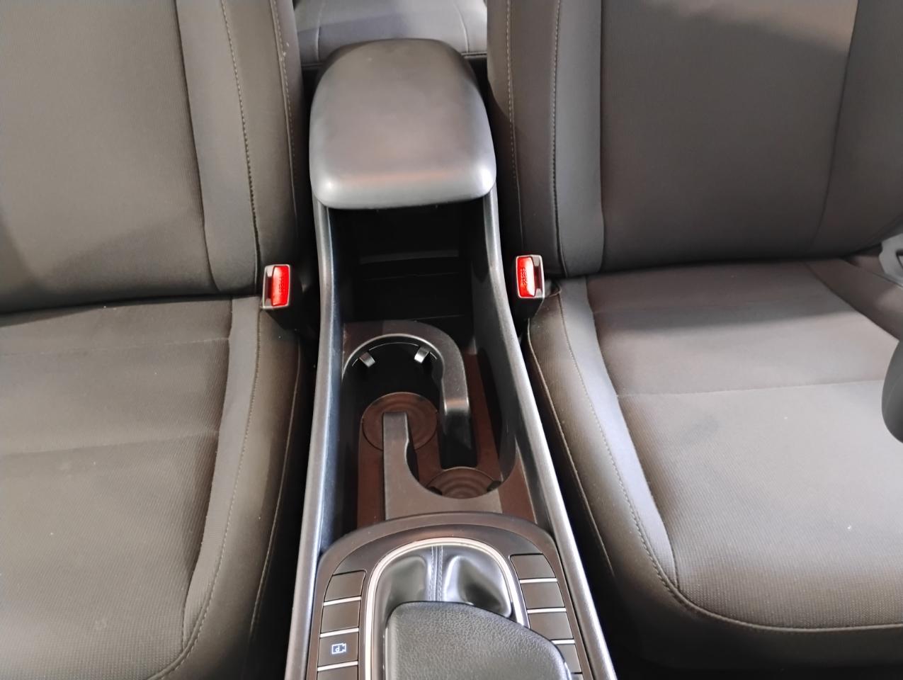 Hyundai Kona SE 2024