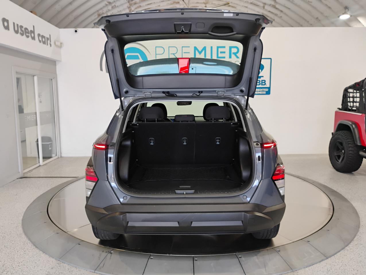 Hyundai Kona SE 2024