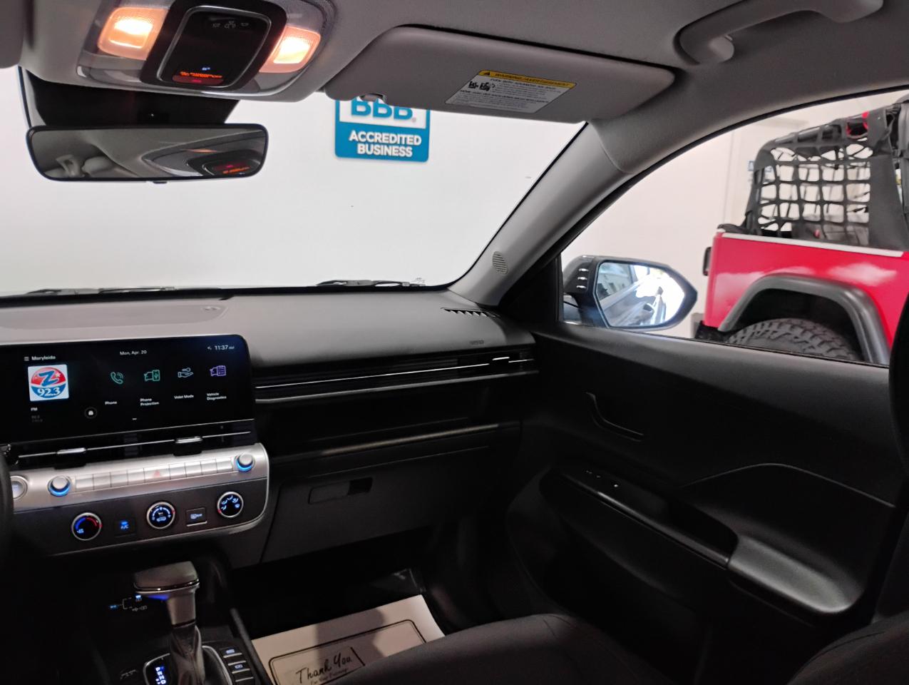 Hyundai Kona SE 2024