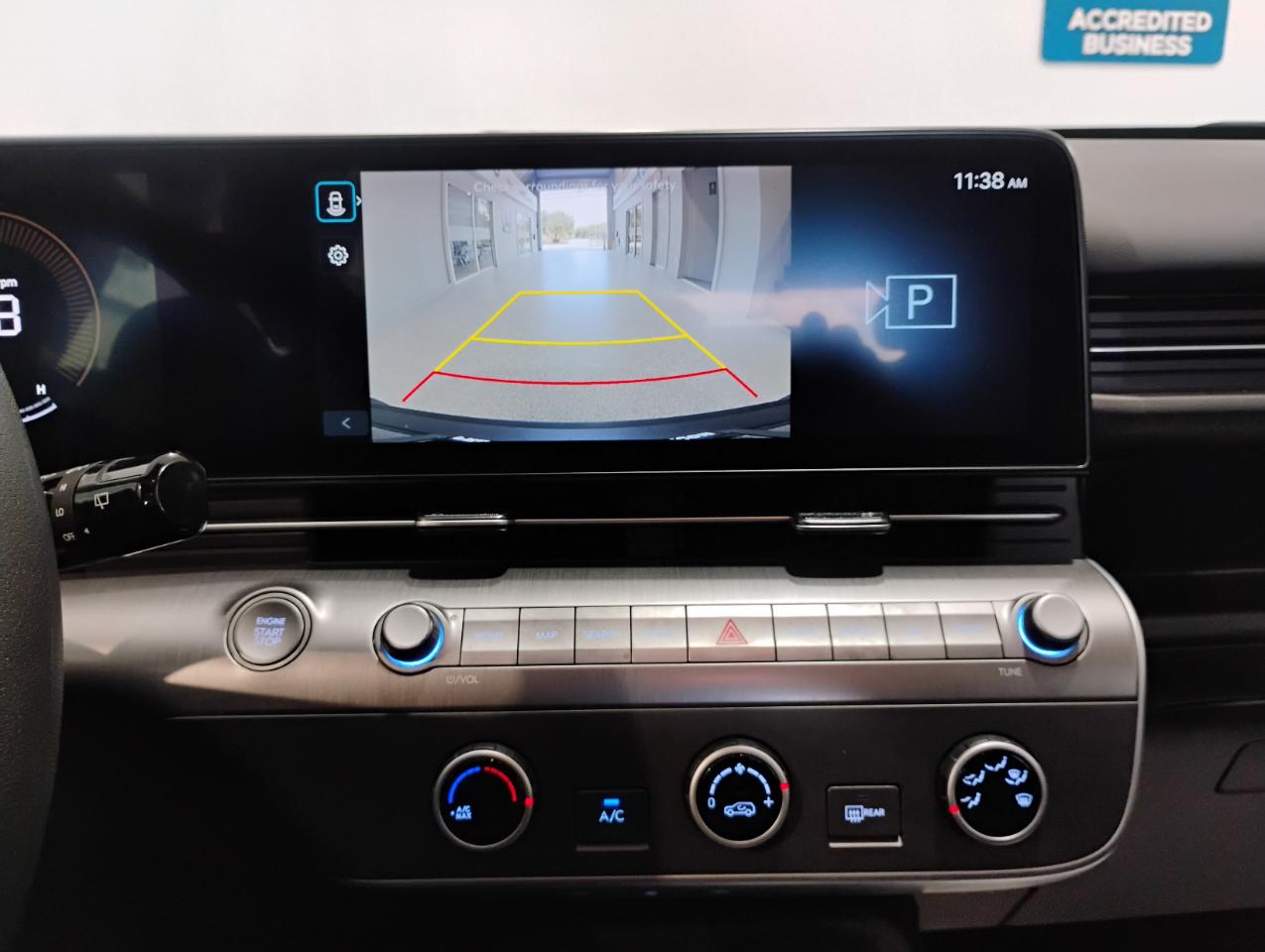 Hyundai Kona SE 2024