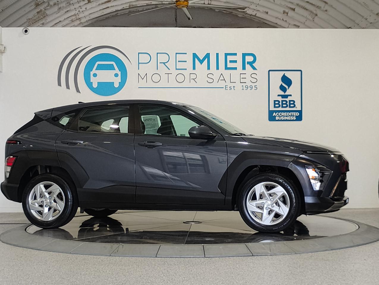 Hyundai Kona SE 2024