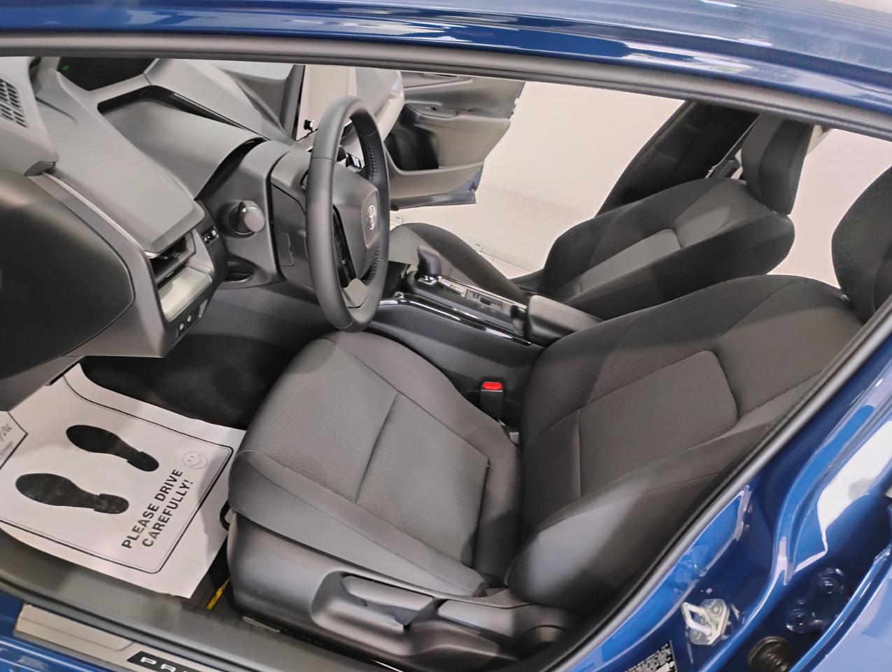 Toyota Prius LE 2026