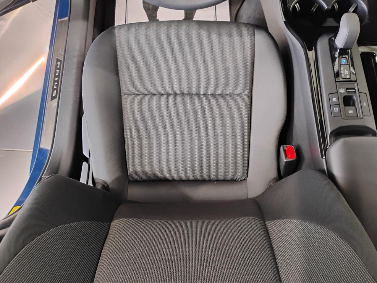 Toyota Prius LE 2026