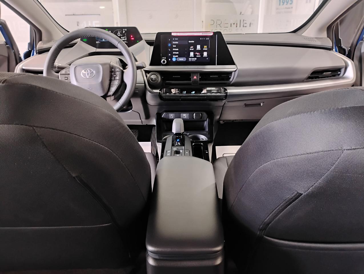 Toyota Prius LE 2026