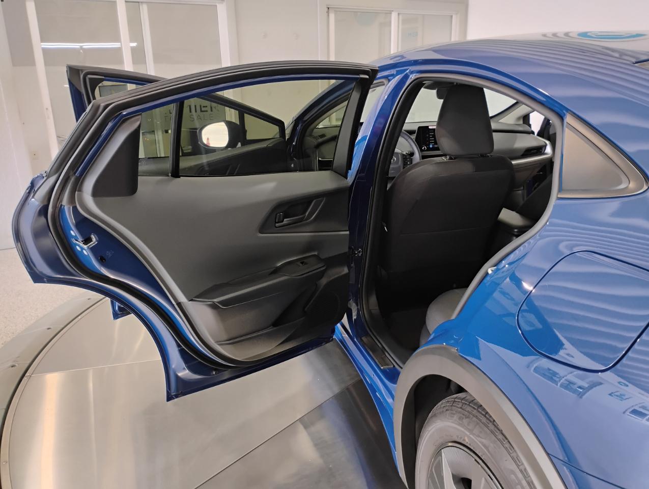 Toyota Prius LE 2026