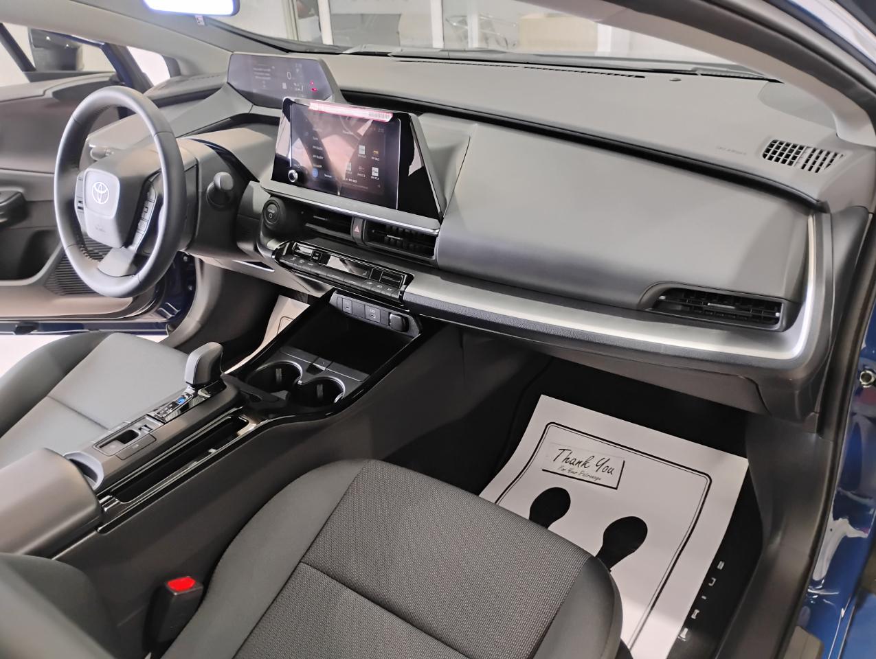 Toyota Prius LE 2026