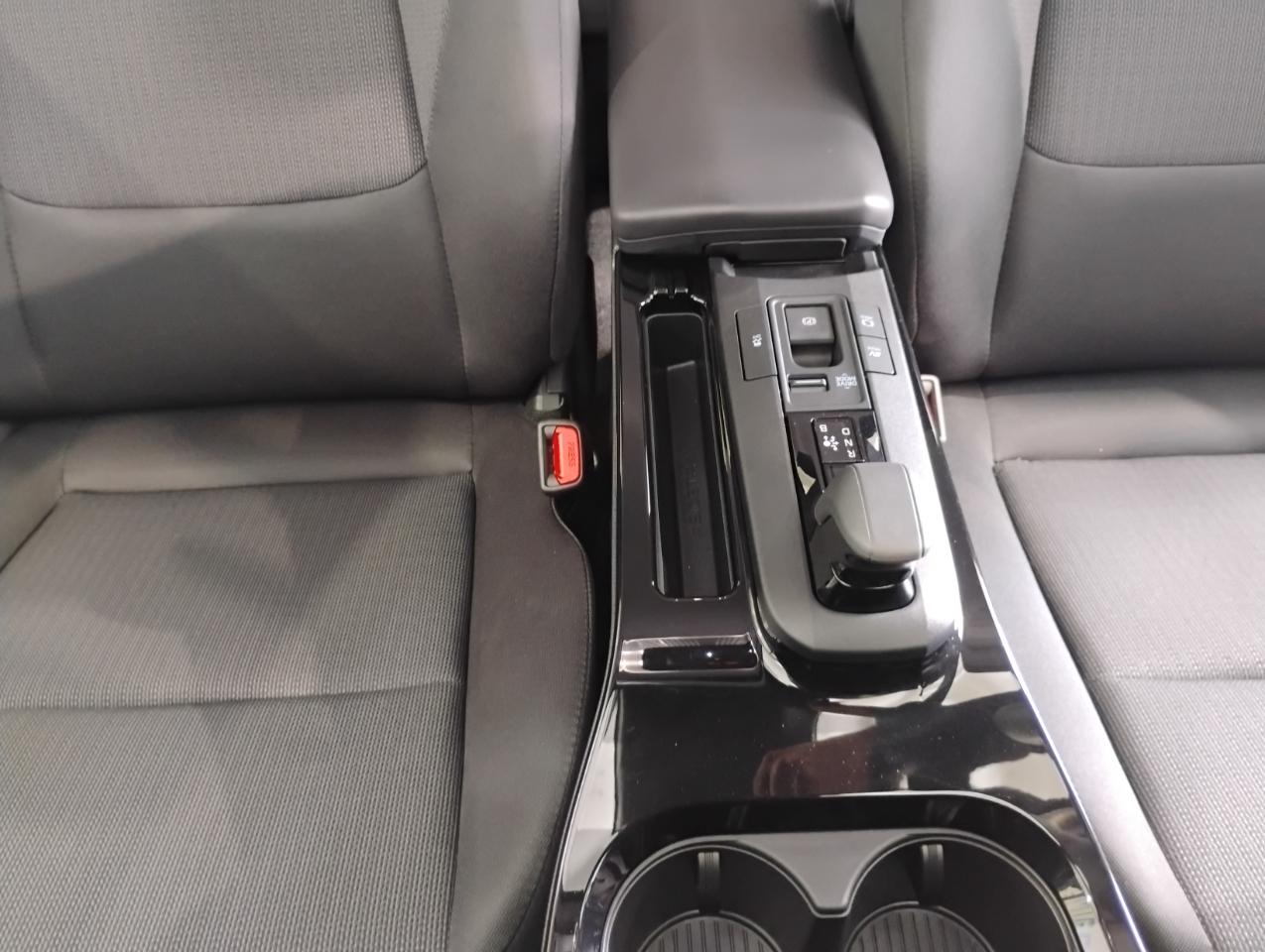 Toyota Prius LE 2026