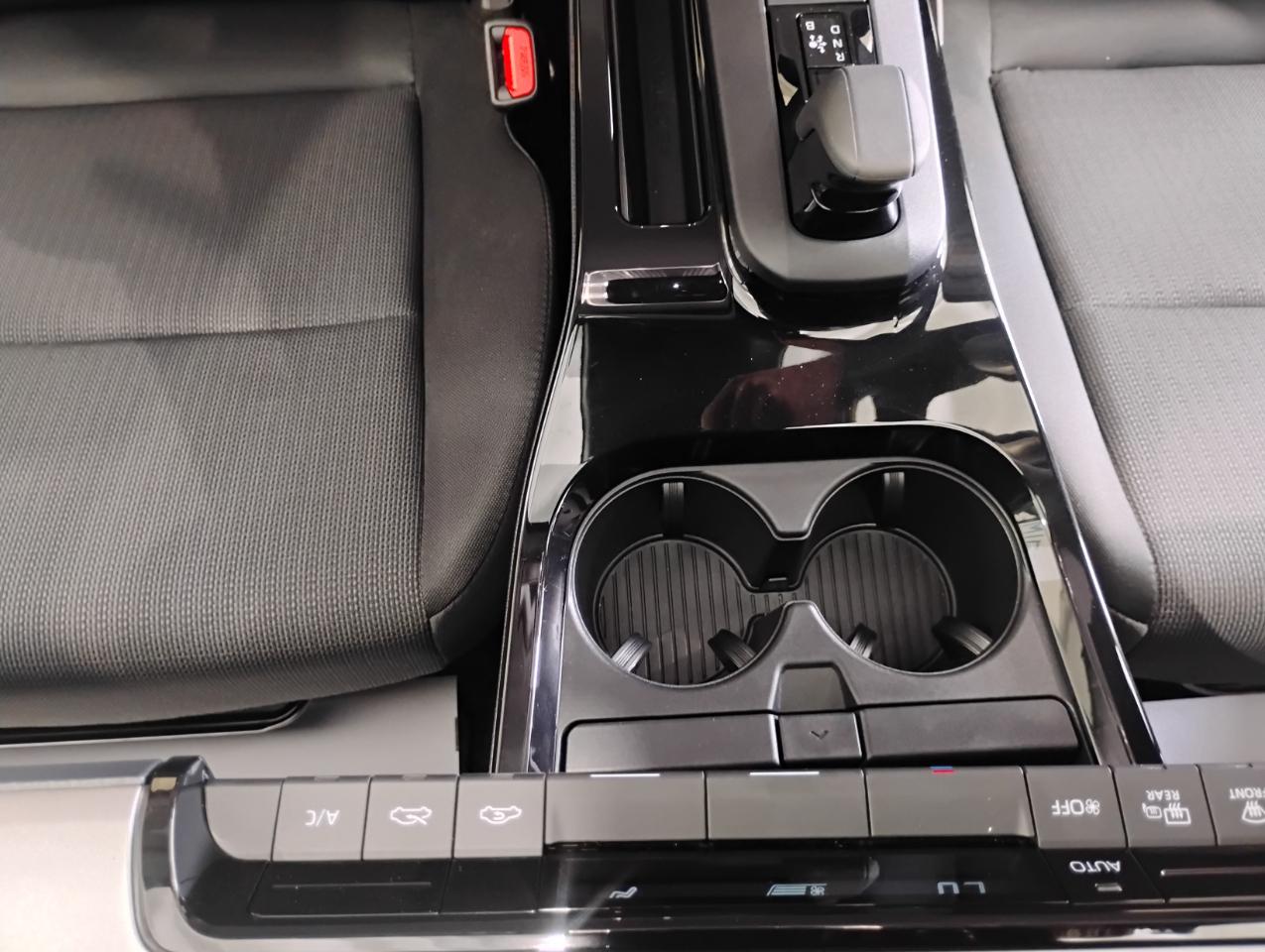 Toyota Prius LE 2026