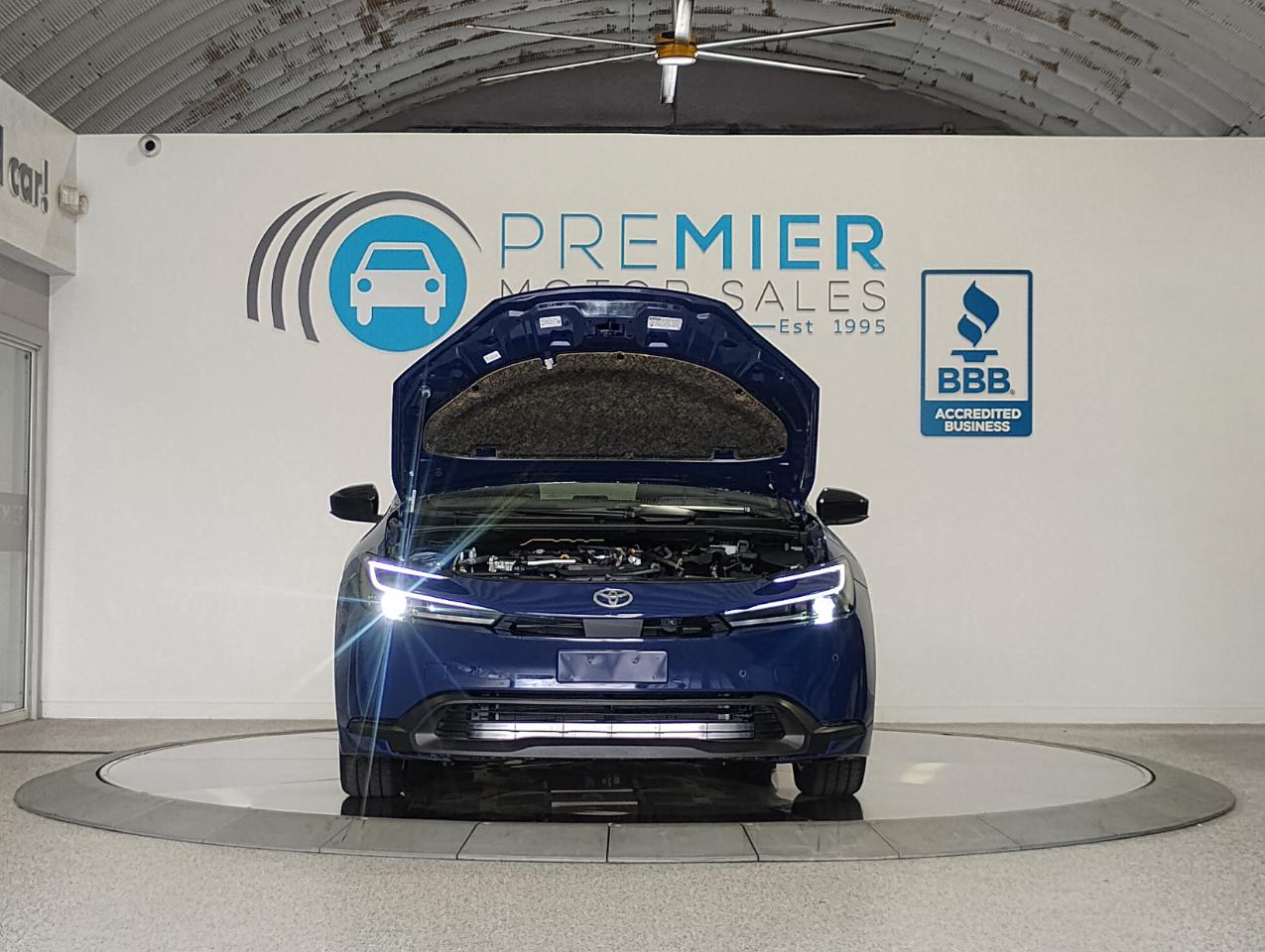 Toyota Prius LE 2026