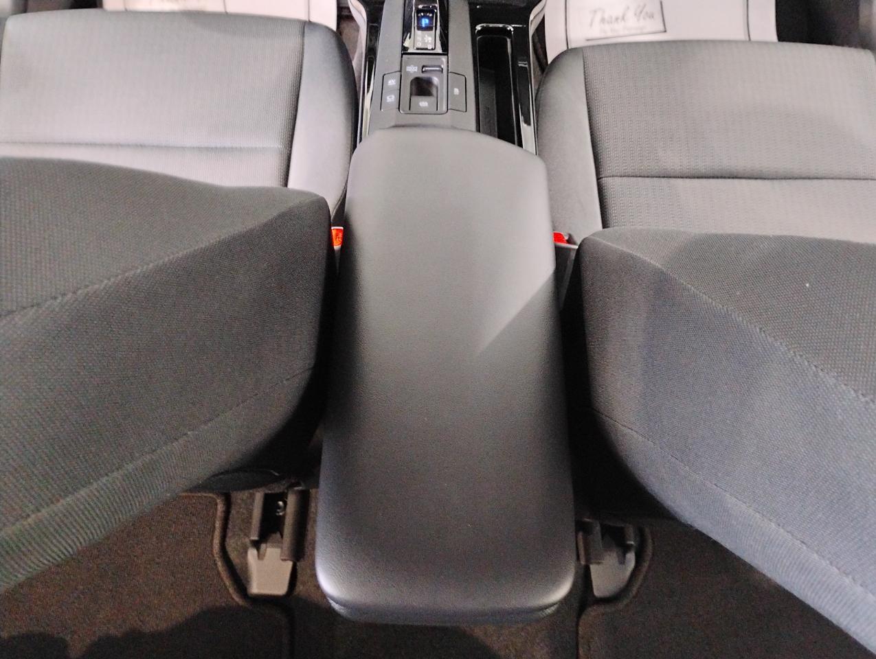 Toyota Prius LE 2026