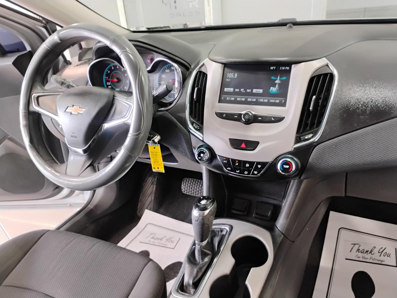 Chevrolet Cruze LS Auto 2017