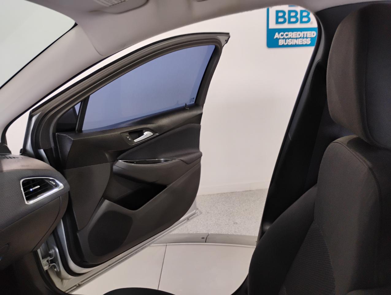 Chevrolet Cruze LS Auto 2017