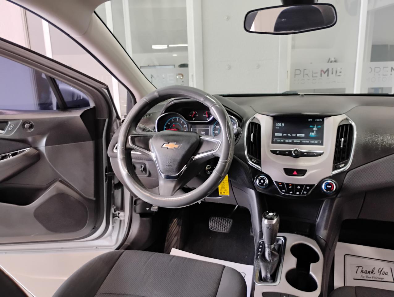 Chevrolet Cruze LS Auto 2017