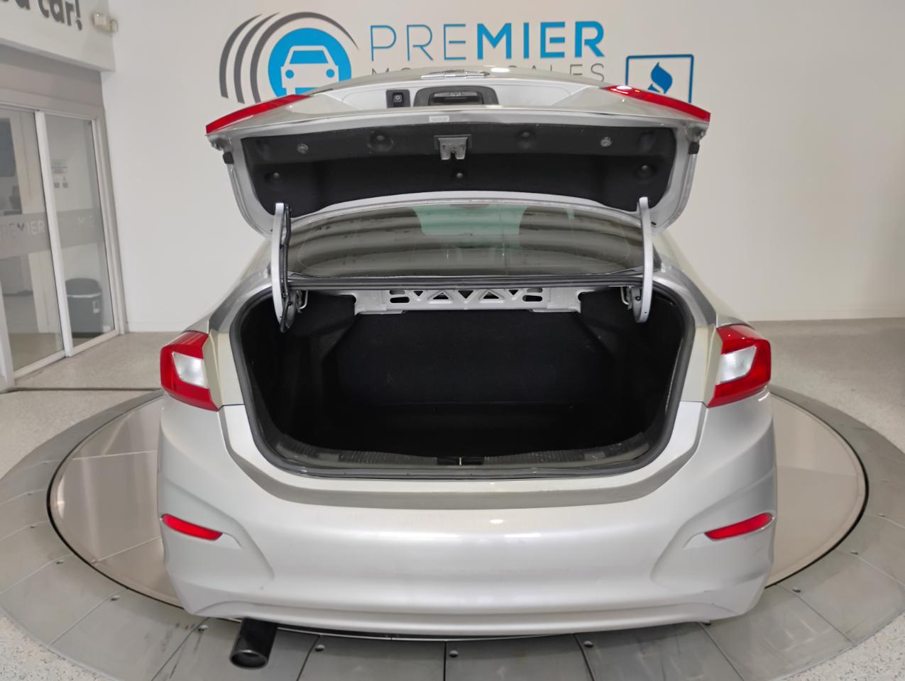 Chevrolet Cruze LS Auto 2017