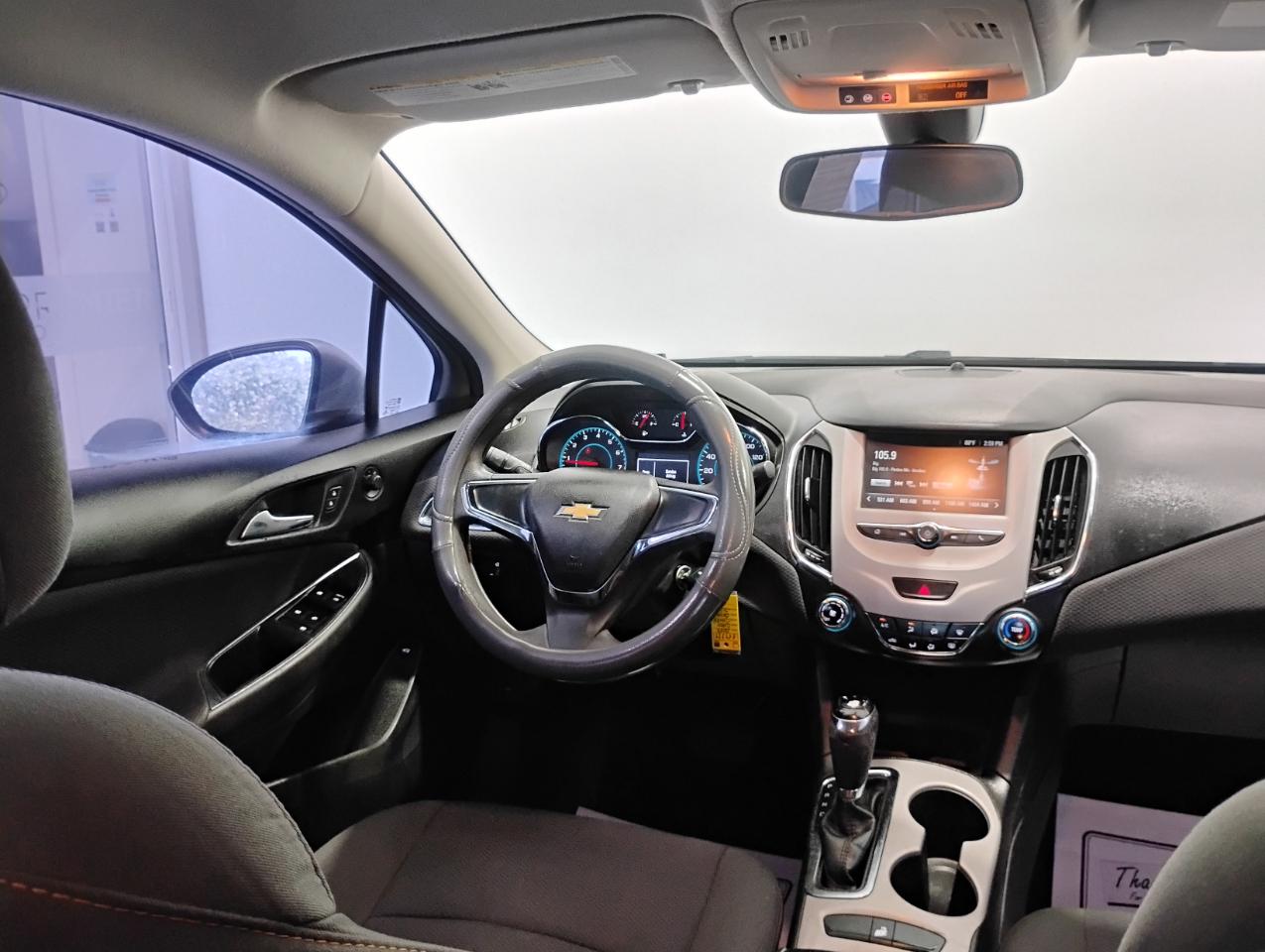 Chevrolet Cruze LS Auto 2017