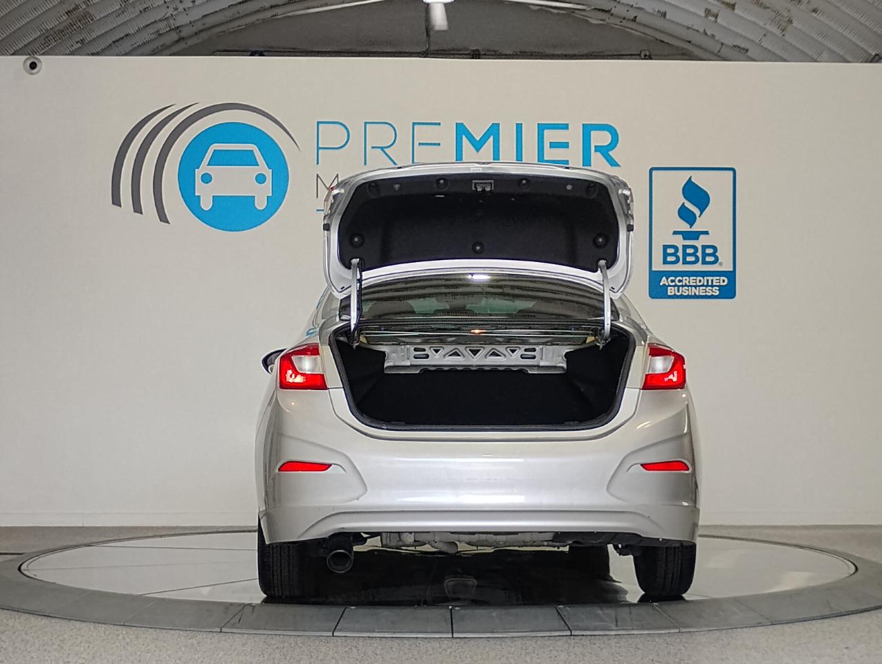 Chevrolet Cruze LS Auto 2017