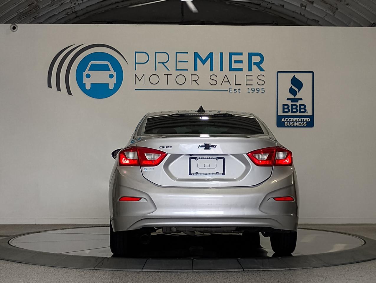 Chevrolet Cruze LS Auto 2017