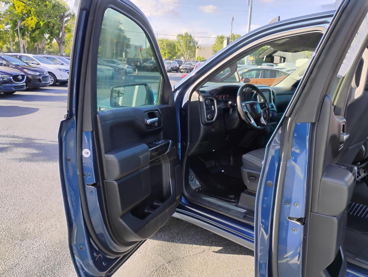 Chevrolet Silverado 1500 RST Double Cab 2WD 2019