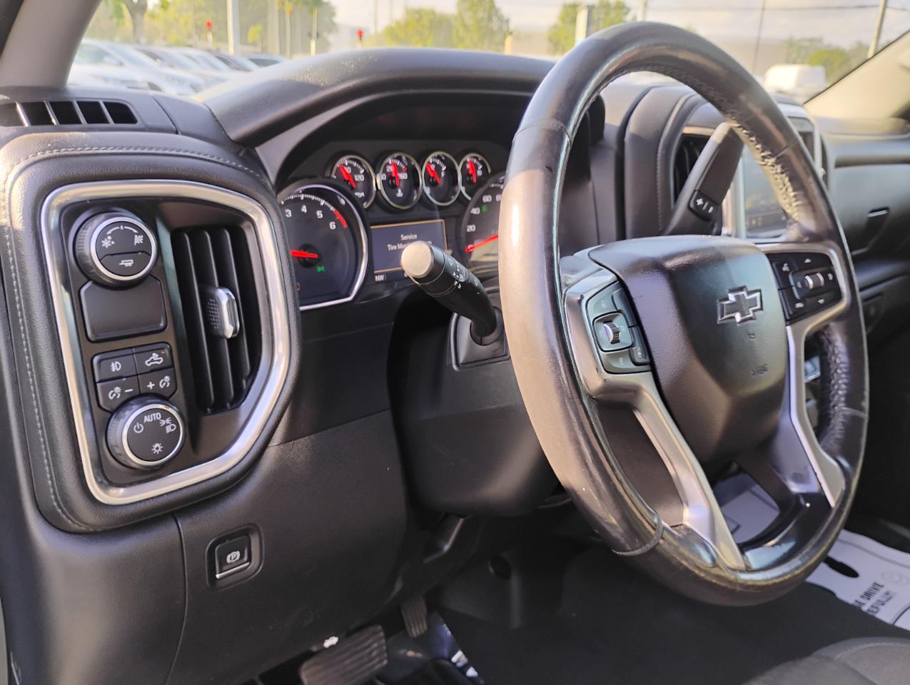 Chevrolet Silverado 1500 RST Double Cab 2WD 2019